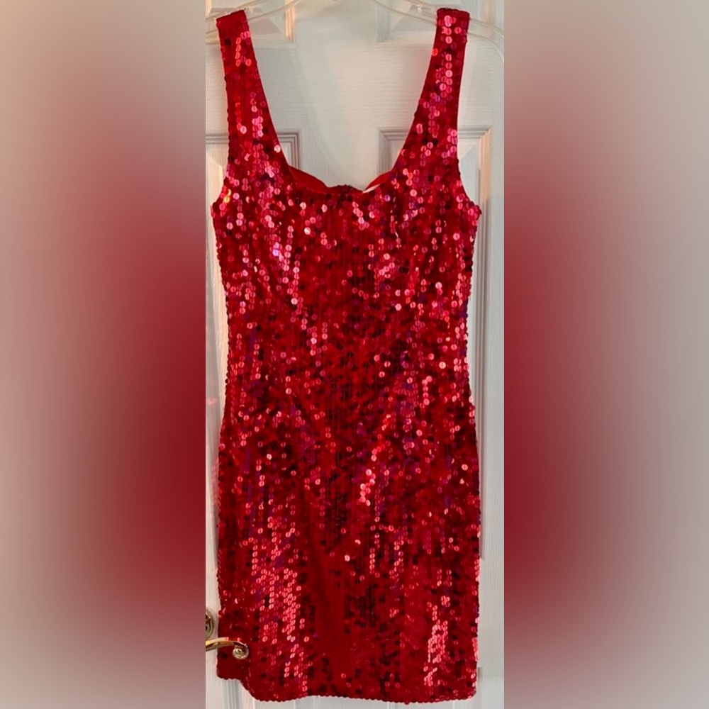 DONATED FOR HIGH SCHOOL PROM - Picture 4 of 11